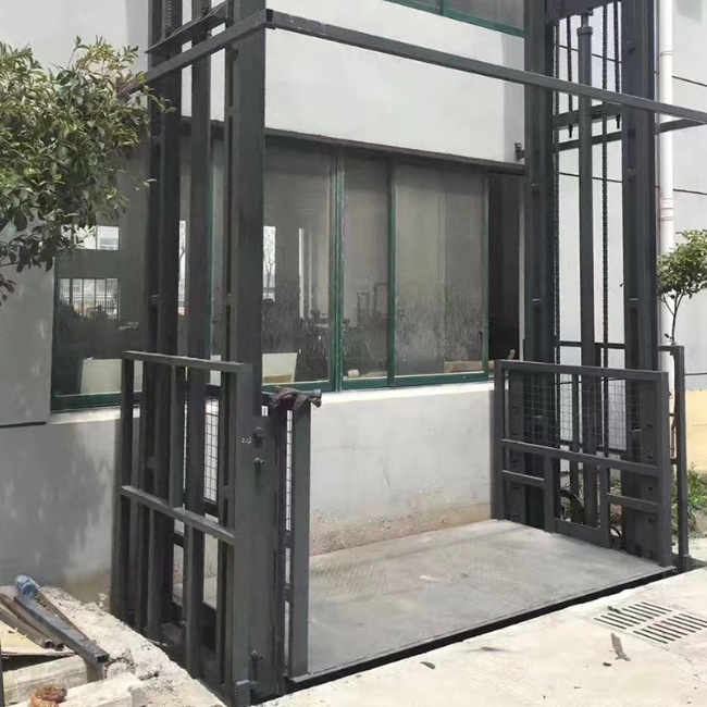 日土5吨室外升降货梯